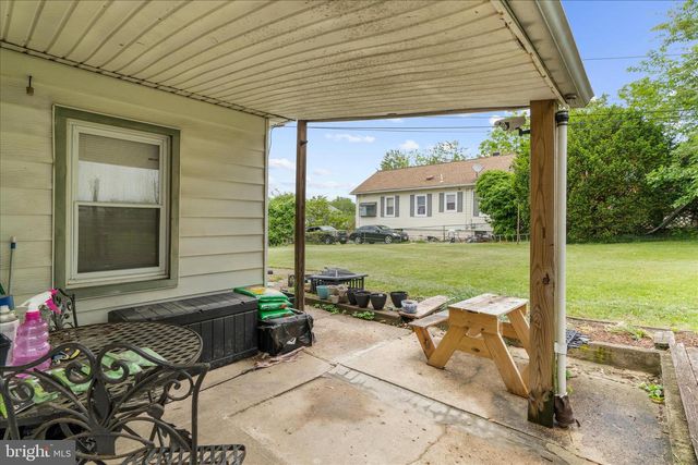 17 2ND AVE, Baltimore, MD 21225