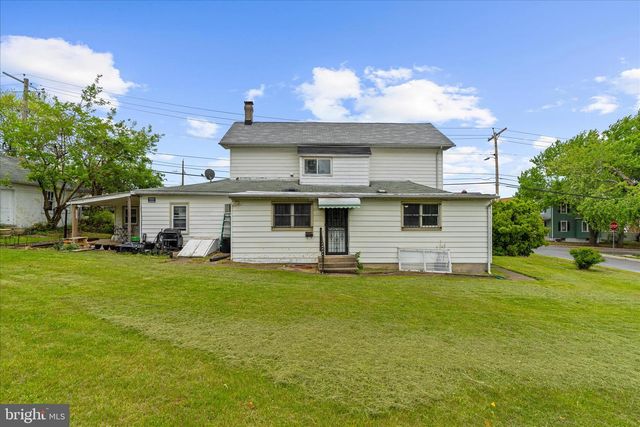 17 2ND AVE, Baltimore, MD 21225