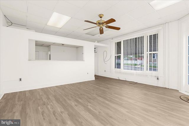 17 2ND AVE, Baltimore, MD 21225