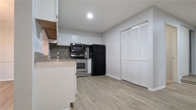 221 Seasons Parkway, Norcross, GA 30093