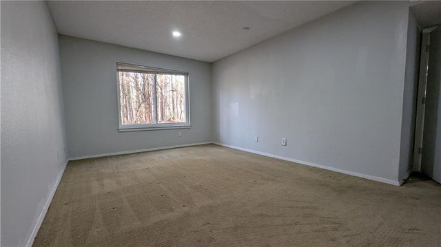 221 Seasons Parkway, Norcross, GA 30093