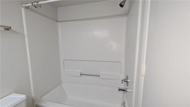 221 Seasons Parkway, Norcross, GA 30093