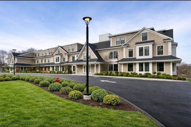 26 Union Street 102, Natick, MA 01760