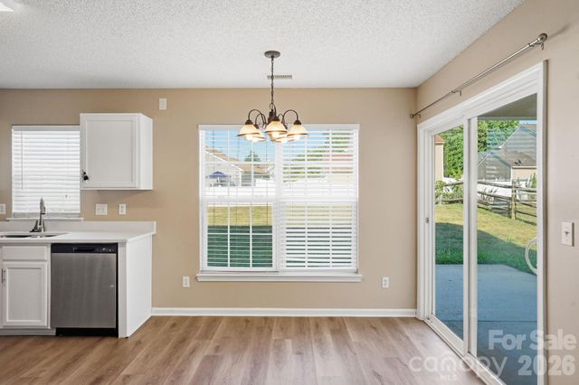 1528 Harland Street, Charlotte, NC 28216