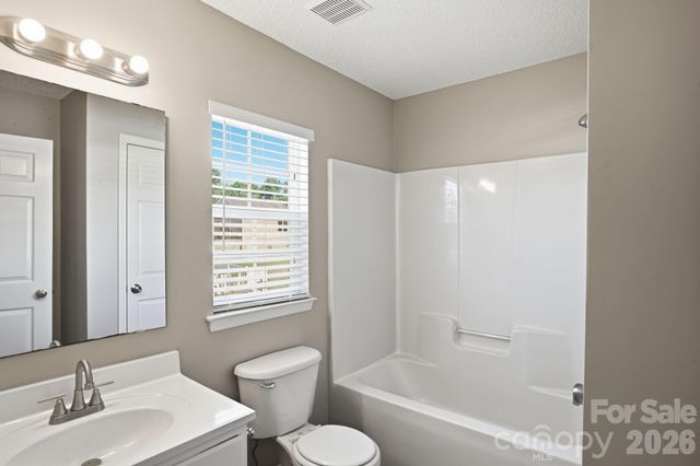 1528 Harland Street, Charlotte, NC 28216