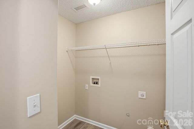 1528 Harland Street, Charlotte, NC 28216
