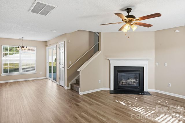 1528 Harland Street, Charlotte, NC 28216