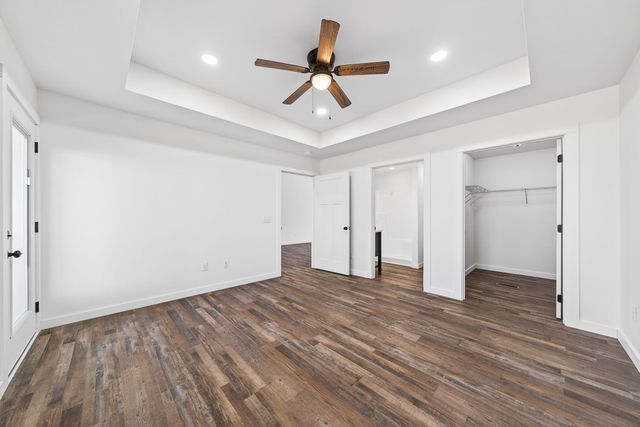 158 Sky View Meadow Dr, Crossville, TN 38555