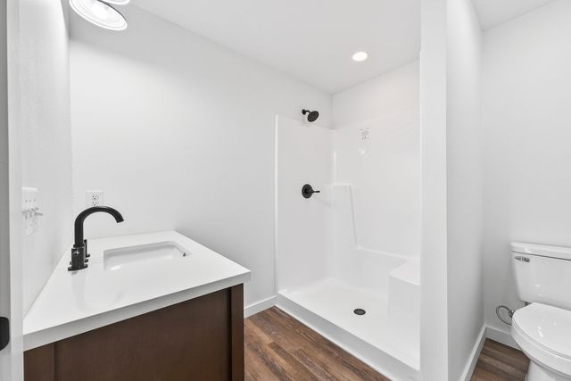 158 Sky View Meadow Dr, Crossville, TN 38555