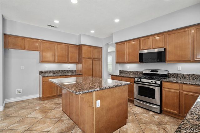 34823 Miller Pl, Beaumont, CA 92223