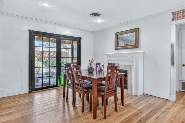 133 Hillcrest DR, Luling, TX 78648