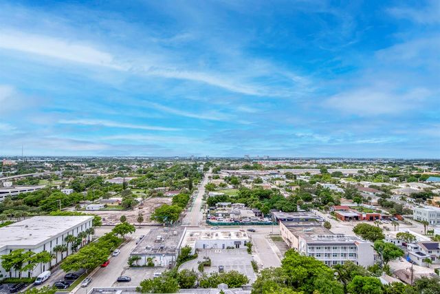 1551 N Flagler Drive Ph8, West Palm Beach, FL 33401