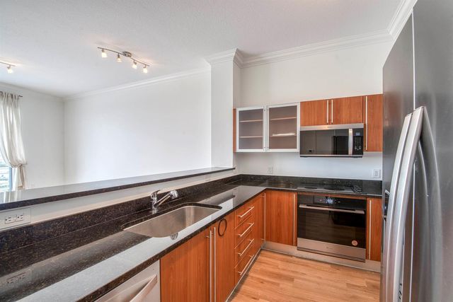 1551 N Flagler Drive Ph8, West Palm Beach, FL 33401