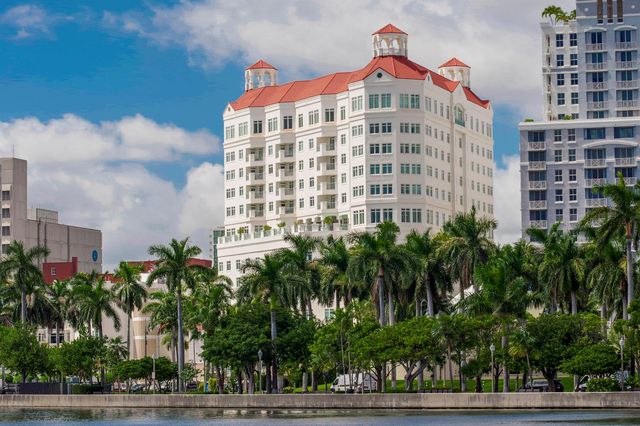 1551 N Flagler Drive Ph8, West Palm Beach, FL 33401
