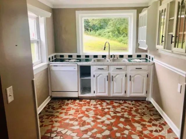 900 Beason Drive, Chattanooga, TN 37405