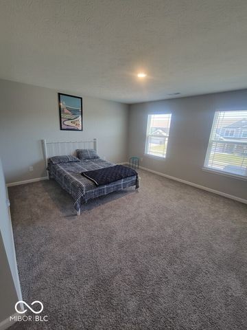 120 Freeman Street, Whiteland, IN 46184