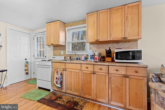 64 HEMLOCK HILL RD, Airville, PA 17302