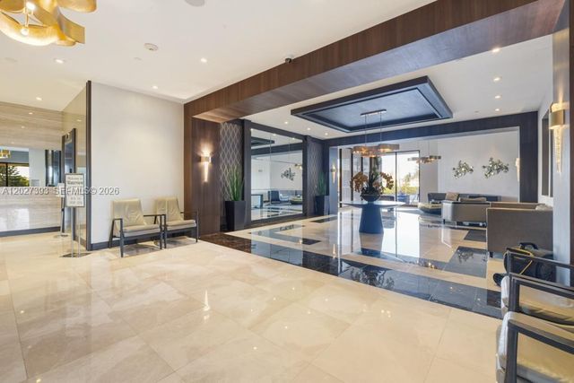20505 E Country Club Drive 143, Aventura, FL 33180