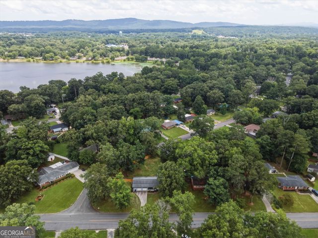 525 Elliott Drive NW, Rome, GA 30165