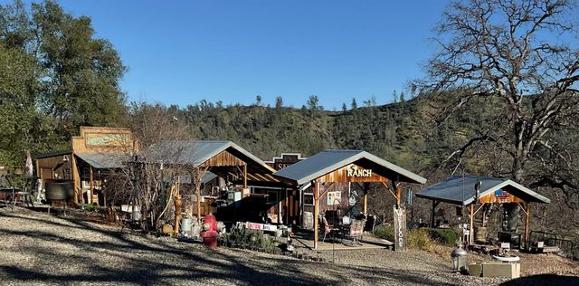 9390 Platina Rd, Ono, CA 96047