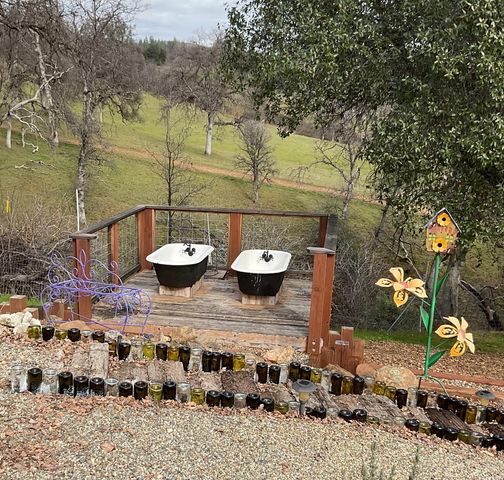 9390 Platina Rd, Ono, CA 96047