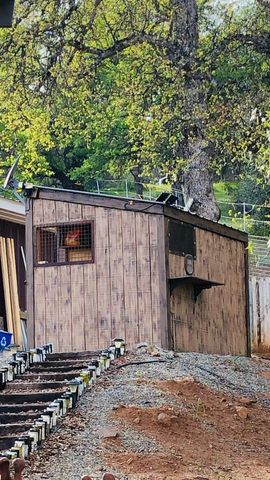 9390 Platina Rd, Ono, CA 96047