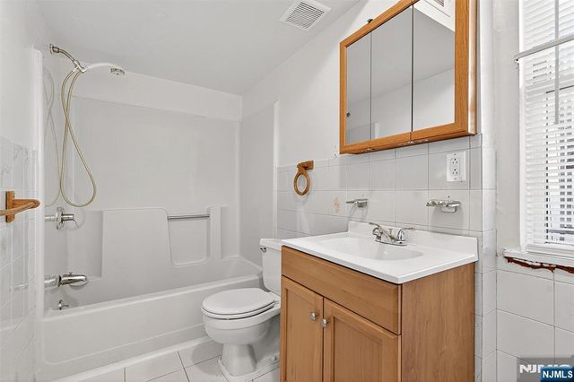 87 Merseles Street 1, Jersey City, NJ 07302