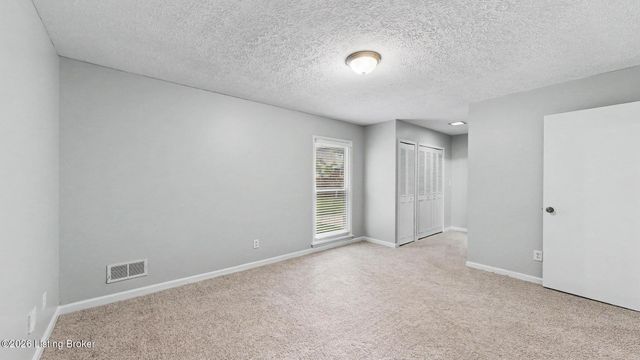9211 Marse Henry Dr, Jeffersontown, KY 40299