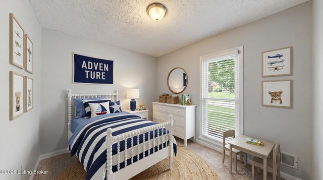 9211 Marse Henry Dr, Jeffersontown, KY 40299