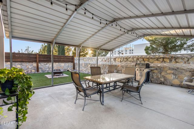 3449 SCARLET POINT, El Paso, TX 79938