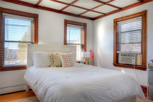 2 Perry Street, Newport, RI 02840