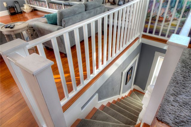 2 Perry Street, Newport, RI 02840