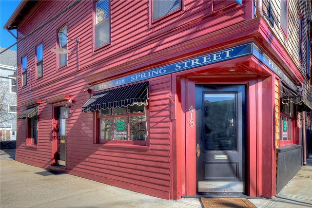 2 Perry Street, Newport, RI 02840