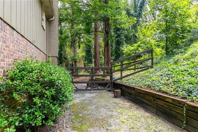 4932 Rock Haven SW Drive, Lilburn, GA 30047