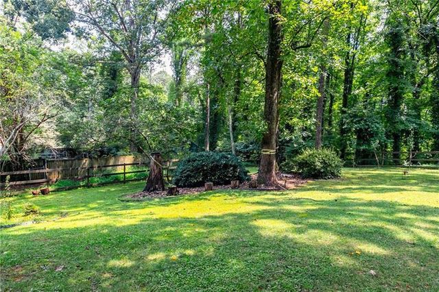 4932 Rock Haven SW Drive, Lilburn, GA 30047