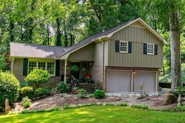 4932 Rock Haven SW Drive, Lilburn, GA 30047