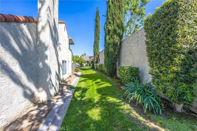 11491 Benton, Loma Linda, CA 92354