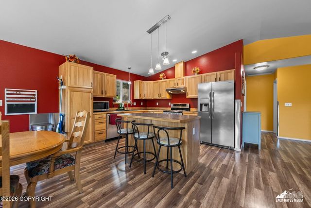 1516 W Mollybrianne Circle, Wasilla, AK 99654