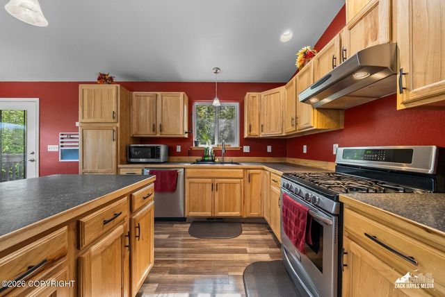 1516 W Mollybrianne Circle, Wasilla, AK 99654