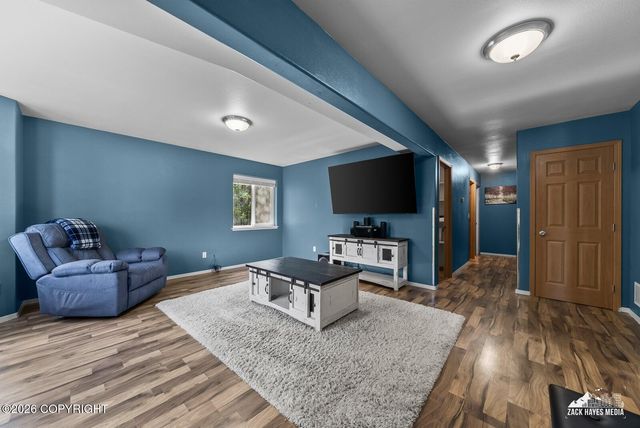1516 W Mollybrianne Circle, Wasilla, AK 99654