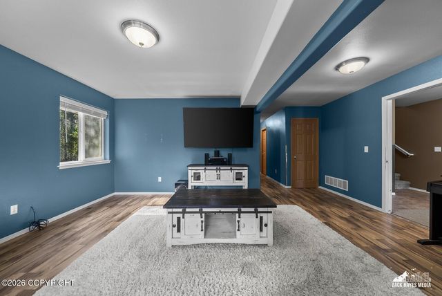 1516 W Mollybrianne Circle, Wasilla, AK 99654