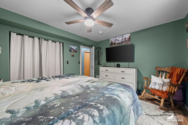 1516 W Mollybrianne Circle, Wasilla, AK 99654