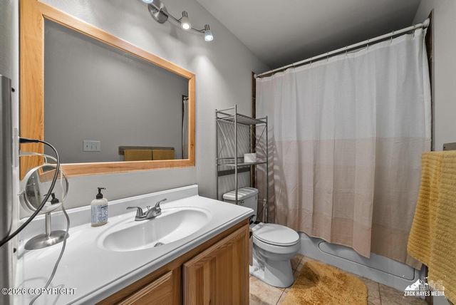 1516 W Mollybrianne Circle, Wasilla, AK 99654