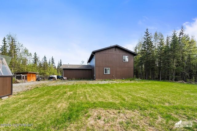 1516 W Mollybrianne Circle, Wasilla, AK 99654