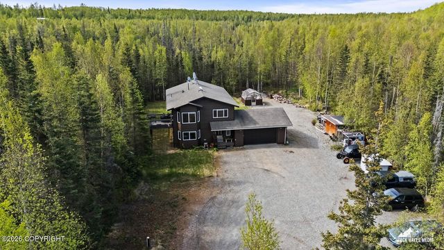 1516 W Mollybrianne Circle, Wasilla, AK 99654