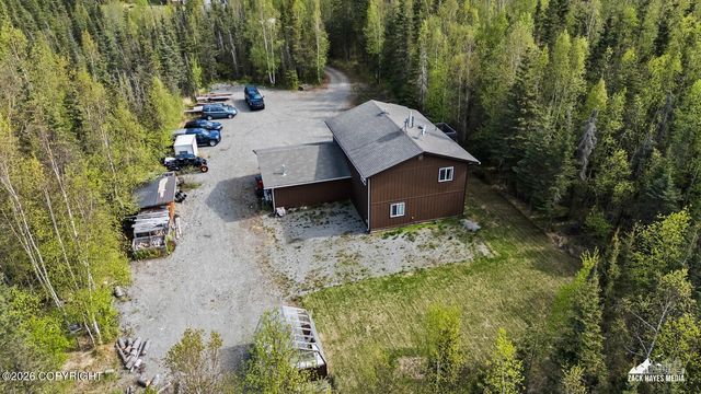 1516 W Mollybrianne Circle, Wasilla, AK 99654