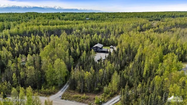 1516 W Mollybrianne Circle, Wasilla, AK 99654