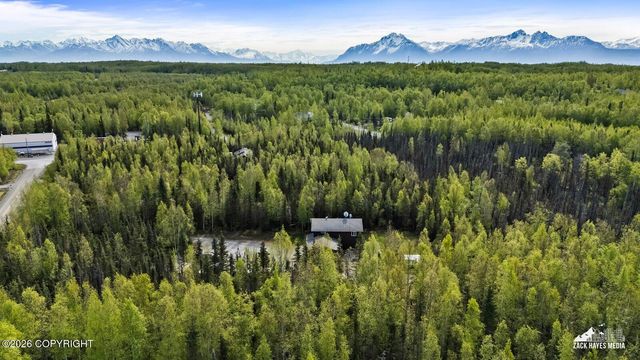 1516 W Mollybrianne Circle, Wasilla, AK 99654