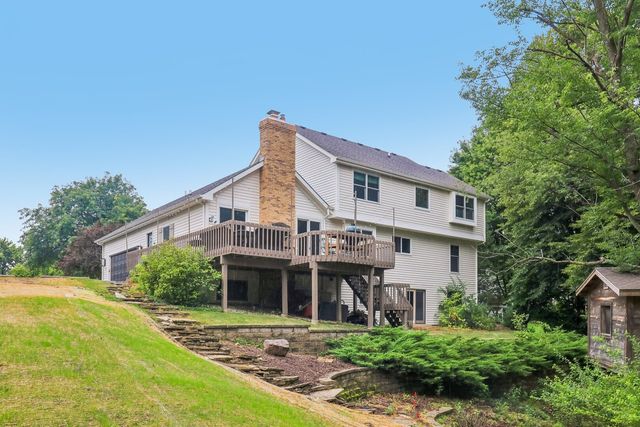 230 Deer Run, Crystal Lake, IL 60012