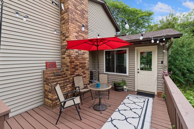 12540 Everest Court W, Apple Valley, MN 55124